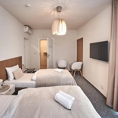 Nova - Goscinne Πανσιόν Szczyrk