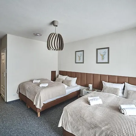 Nova - Goscinne Guest house Szczyrk